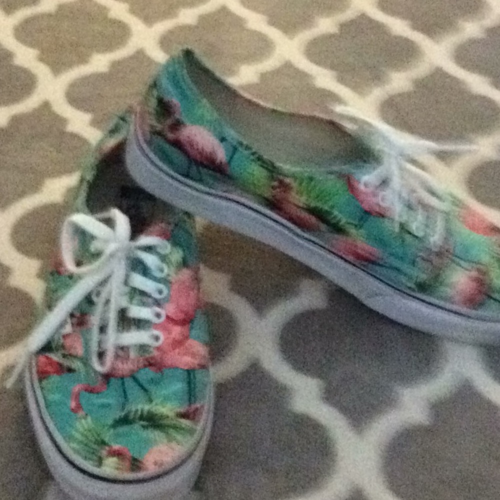 FLAMINGO VANS SIZE MENS 10.